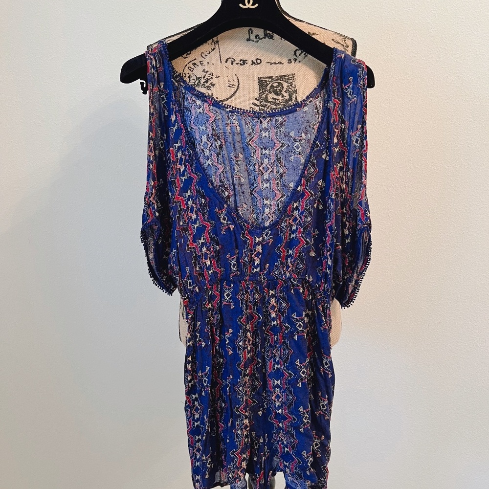 Forever 21 romper cutout sleeves. Tribal pattern